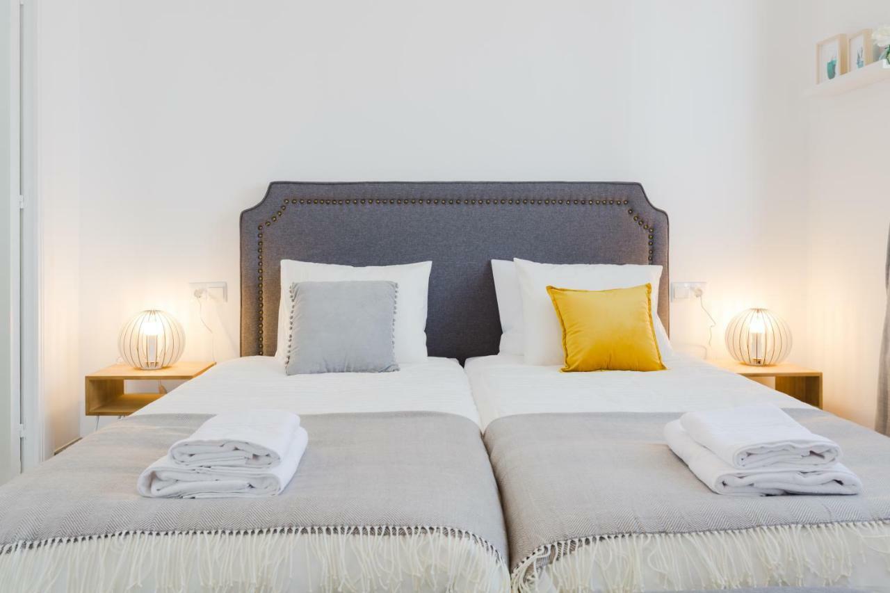 Hola Malaga Premium Centro Apartment Екстериор снимка