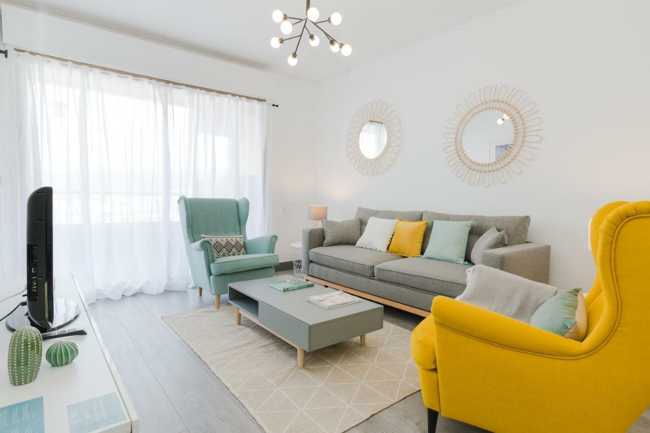 Hola Malaga Premium Centro Apartment Екстериор снимка