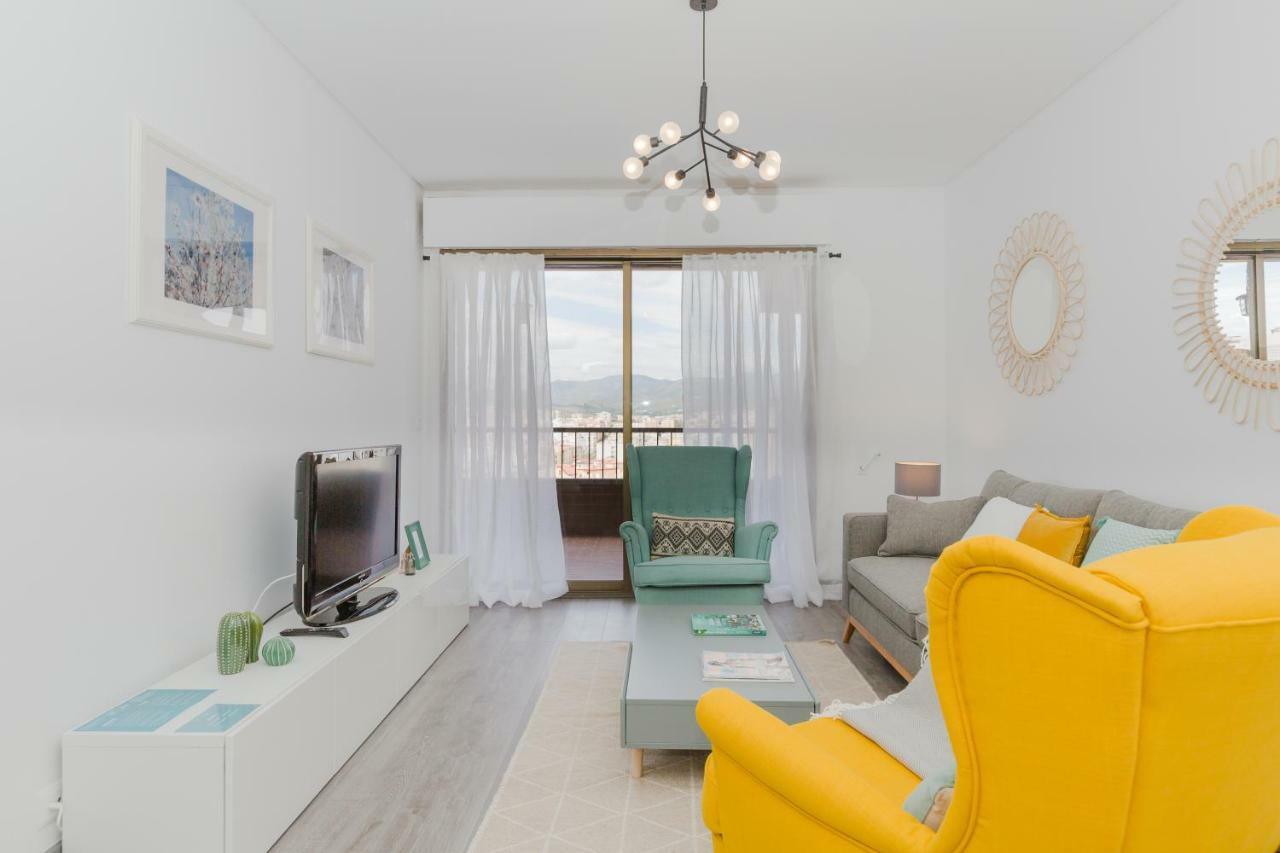 Hola Malaga Premium Centro Apartment Екстериор снимка
